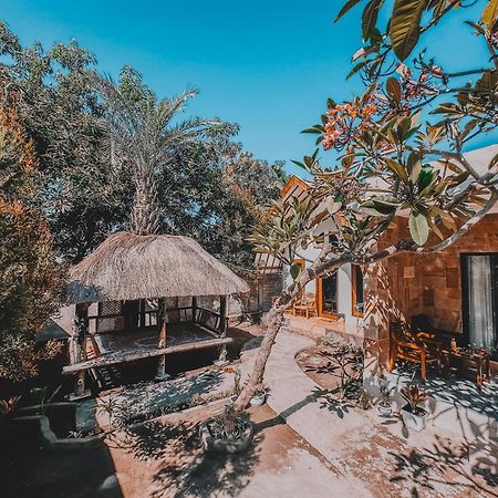 Happy Village Gili Air Ngoại thất bức ảnh